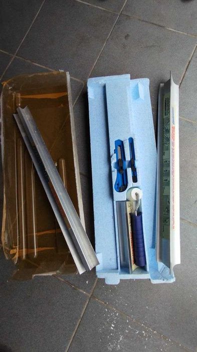 Kit para Colocação de Papel de Parede – Cutterkant Boy + King Kraft
