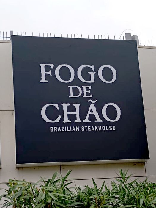 Reclamos Luminosos em Chapa