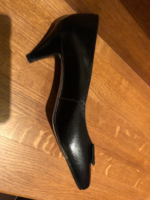 buty nowe szpilki czarna skora