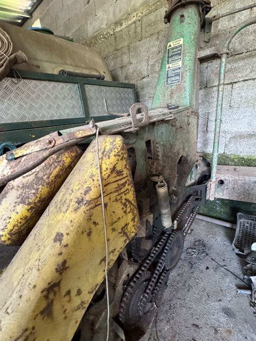 Maquina de silagem