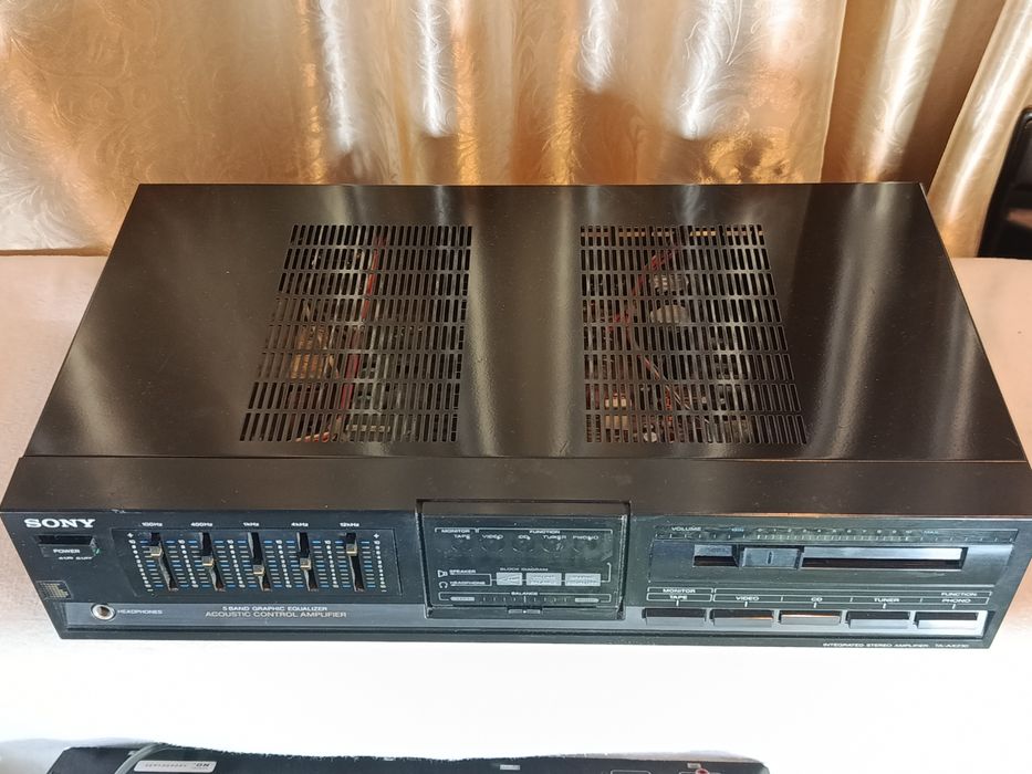 Усилитель Sony TA-AX230 .