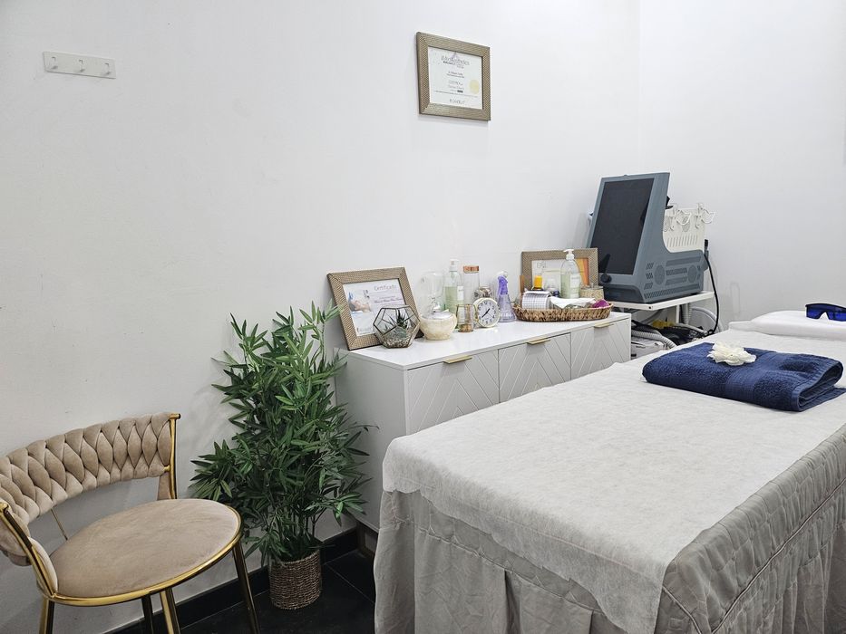 Aluga-se gabinete em clinica de estetica na alameda 2as e fins de semanas