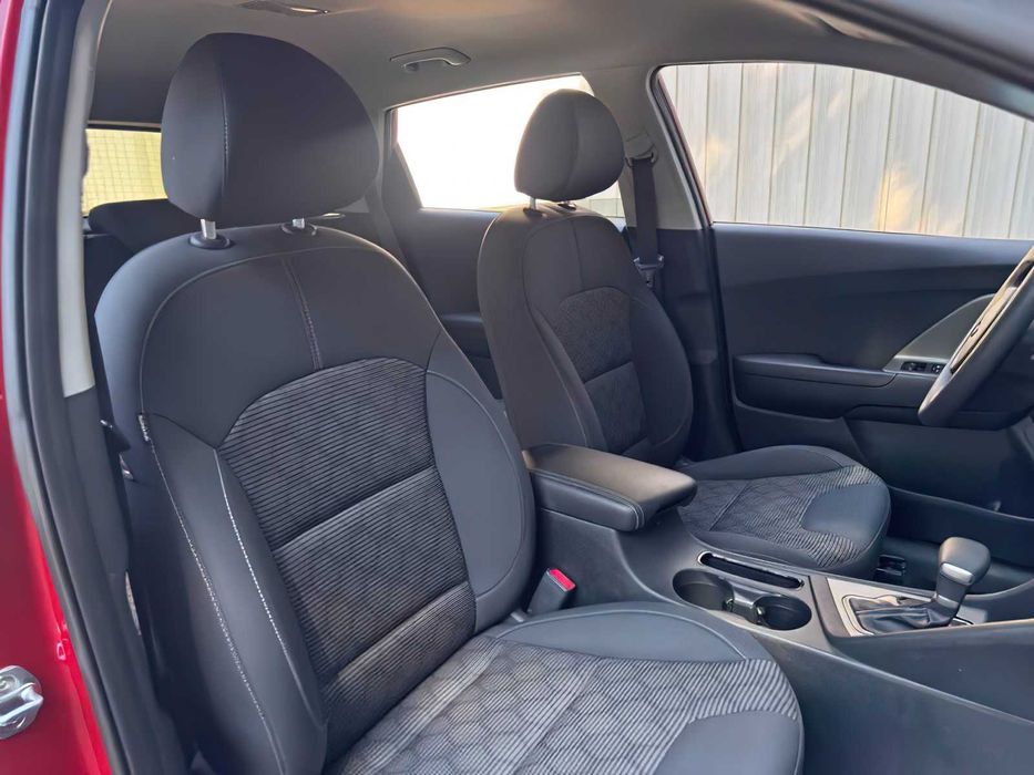 Kia Niro      2019