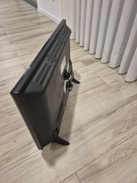 TV LCD 32" Kunft