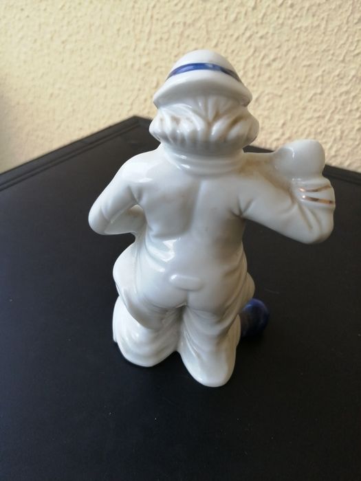 Porcelain Clown442324869962813442