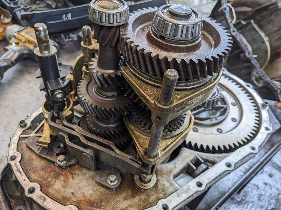 Запчасти КПП Рено мастер,Опель Мовано/Виваро Нисан Интерстар/Примастар