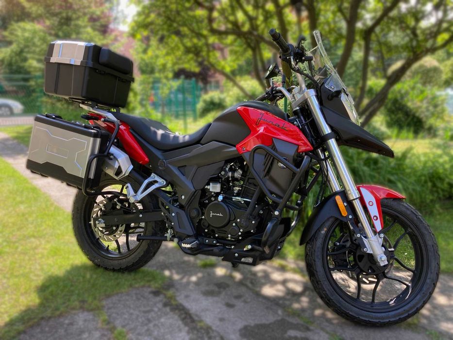 wynajem wypożyczalnia motocykli 125 na kat B JUNAK CHOPPER CRUISER