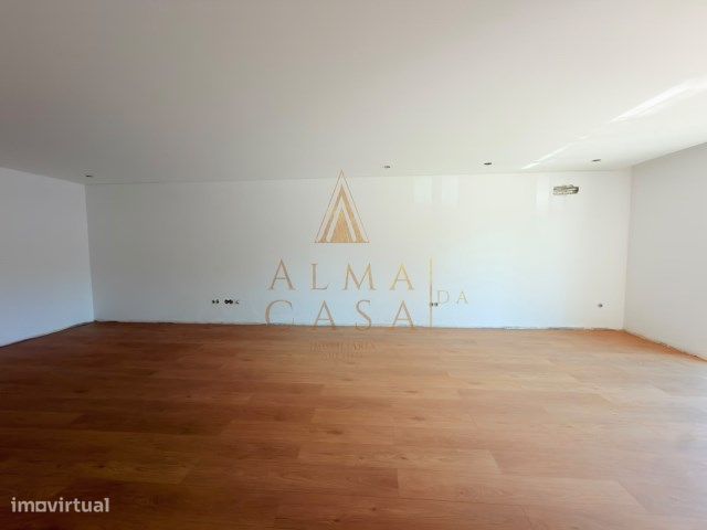 Fantástico apartamento T2 Novo