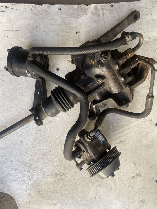 Рульова колонка з насосом гідропідсилювача для Мерседес Т1