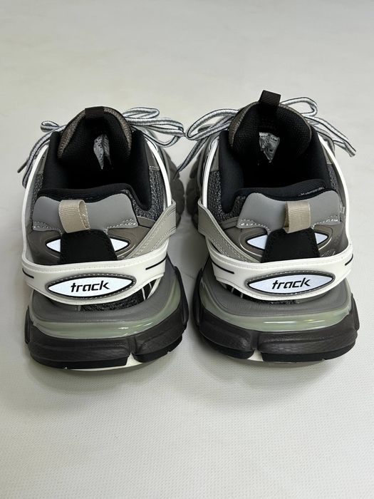 Balenciaga Track 2.0 grey траки баленсі баленсіага сірі кросівки кроссовки кеди 44 43 42 41
