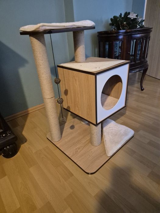 Domek drapak dla kota zoofari
J8738 ZOOFARI DRAPAK DRZEWO DO WSPINACZK