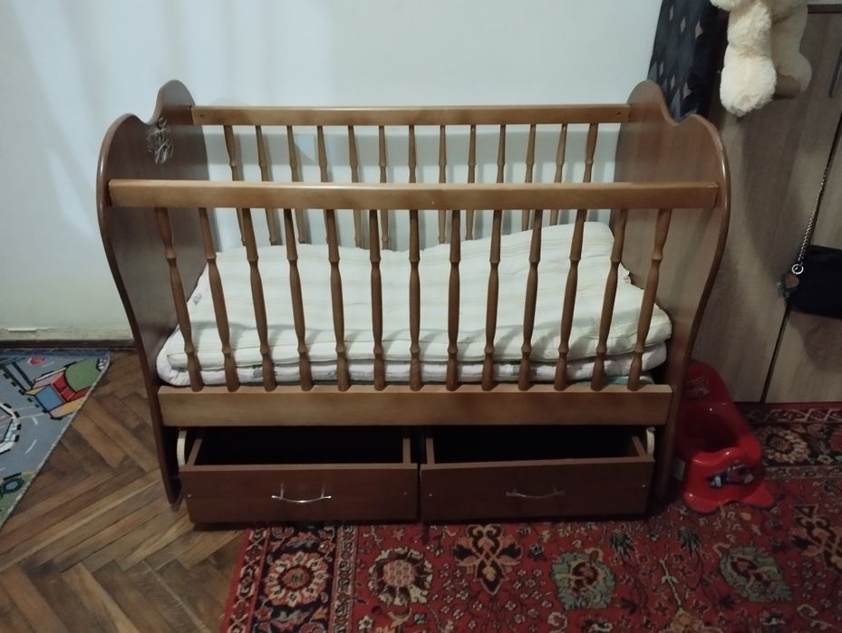 Ліжечко дитяче. Б.у.