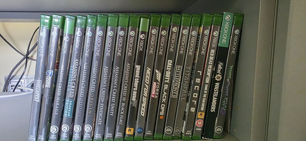Zestaw gier na XBOX ONE/SERIES 18szt