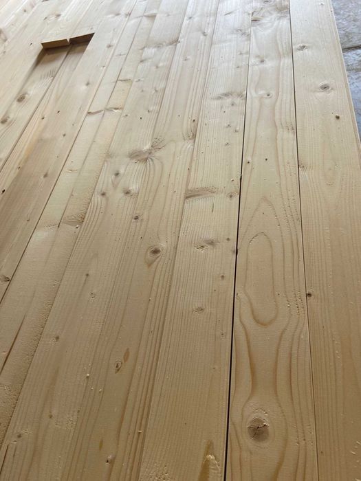 Deska sucha świerkowa, czterostronnie gładka 20 x 145 mm