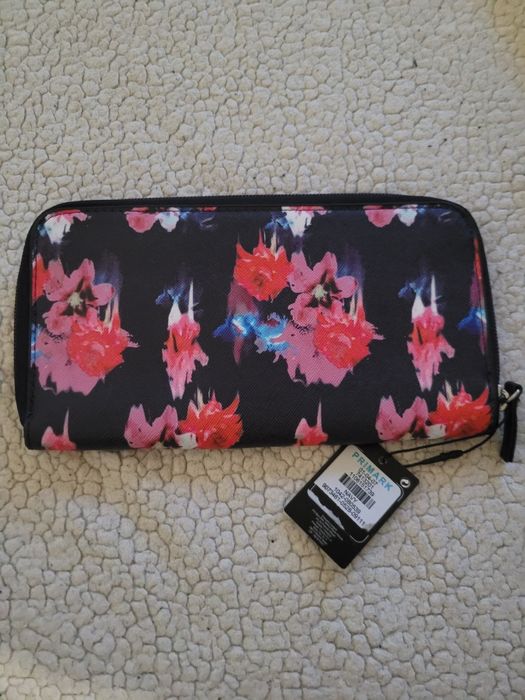 Portfel damski Primark Nowy