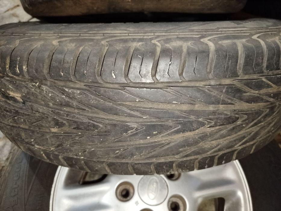 Pneus 195 80 R15 Freelander