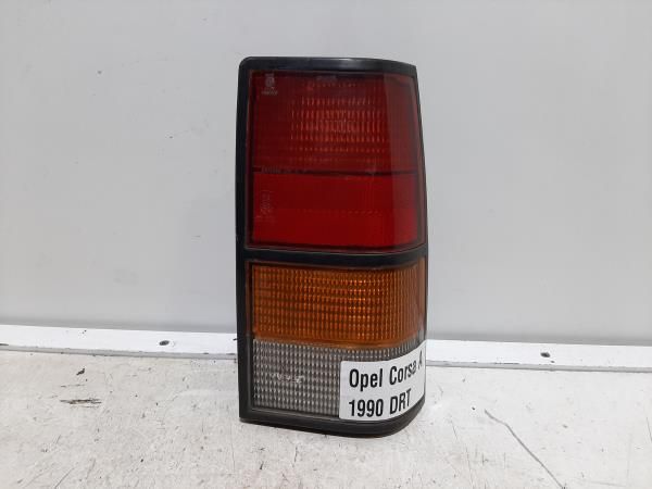 Farolim direito OPEL Corsa A