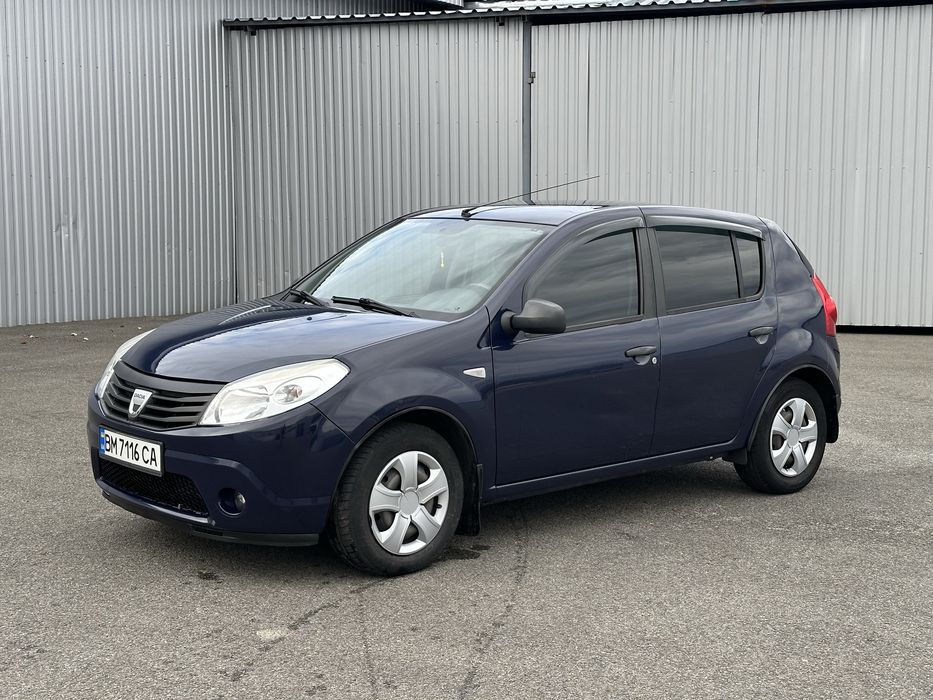 Dacia Sandero 2011