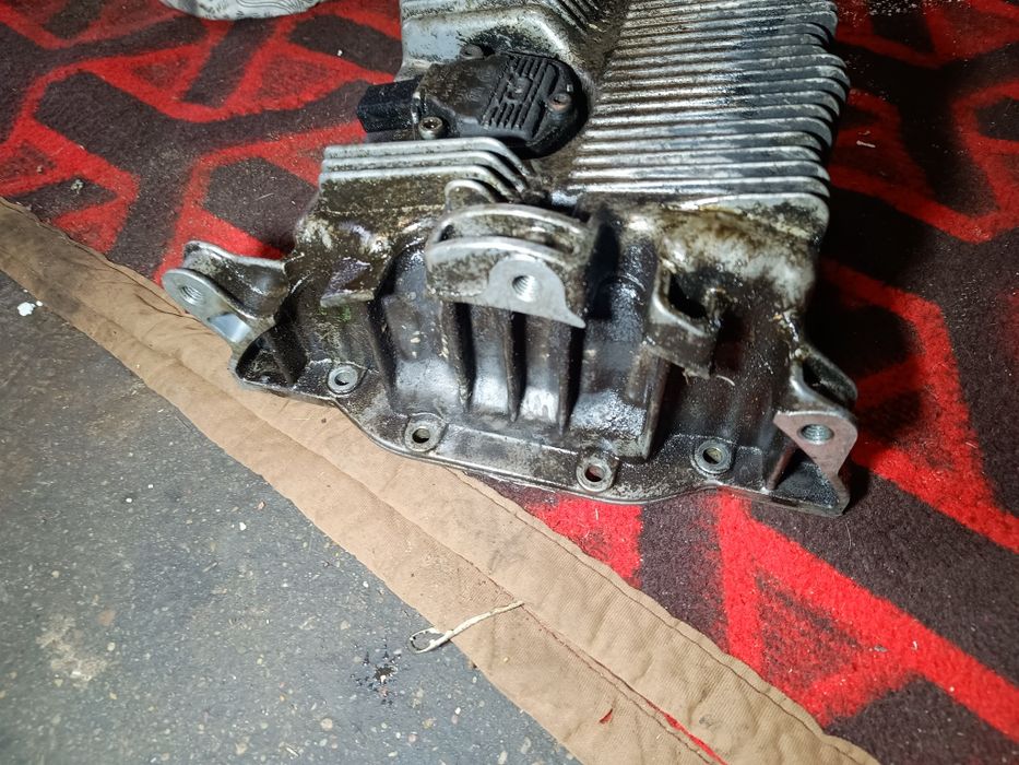 Miska olejowa czujnik 1.6mpi Audi A3 8P VW Skoda Seat oryg kpl gwar