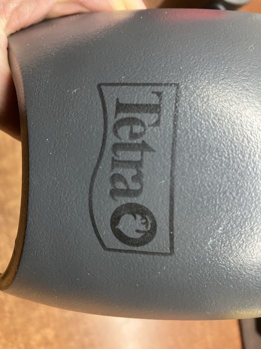 Pompka membranowa do akwarium (brzęczyk) Tetra 400 l/h