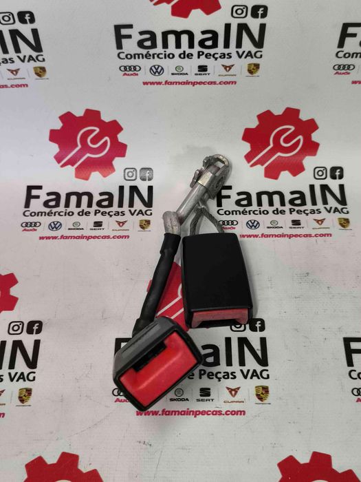 Encaixe de Cinto Central AUDI A3 Sportback