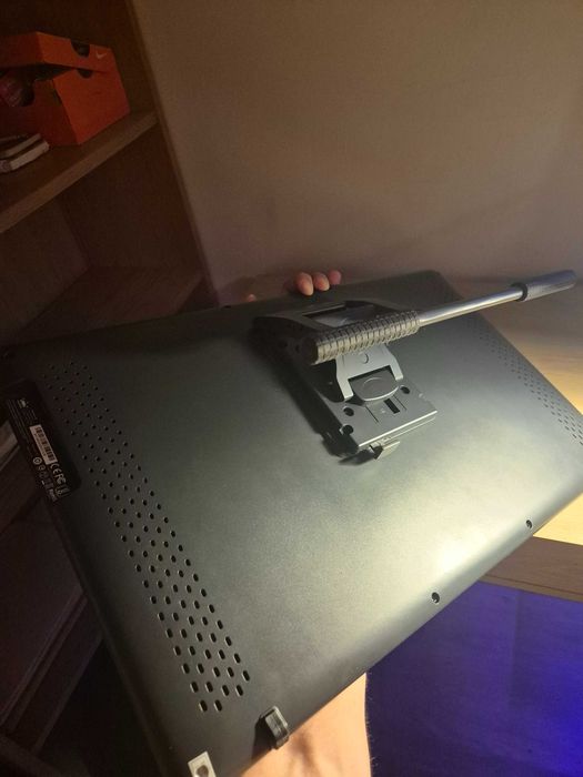 Tablet graficzny Huion kamvas 22