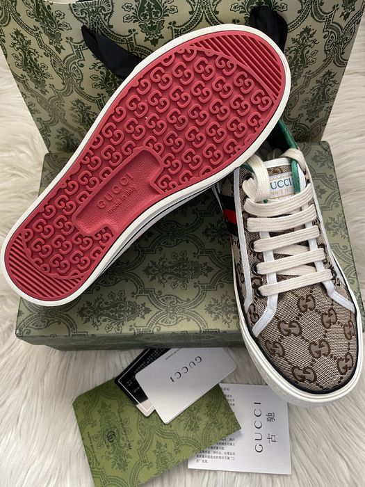 Стильні жіночі кеди Gucci