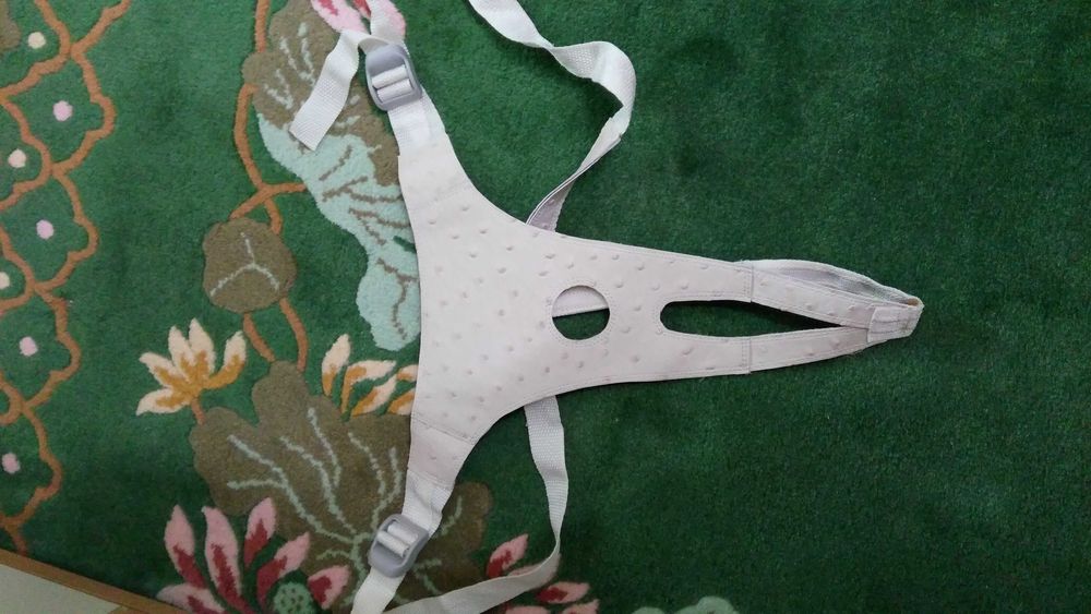 Разноцветные трусики/стринги кожзам на поясе и застёжках