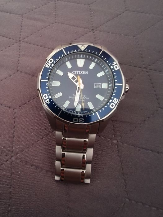 Zegarek Citizen tytanowy 200m