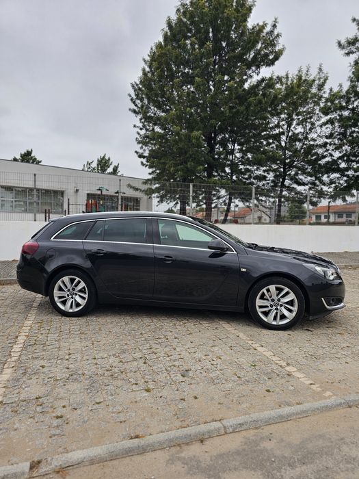 Opel Insignia Sports Tourer — fotografia 4