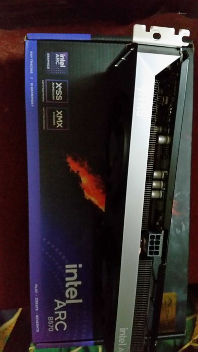 Відеокарта Intel Arc B570 Acer Nitro OC