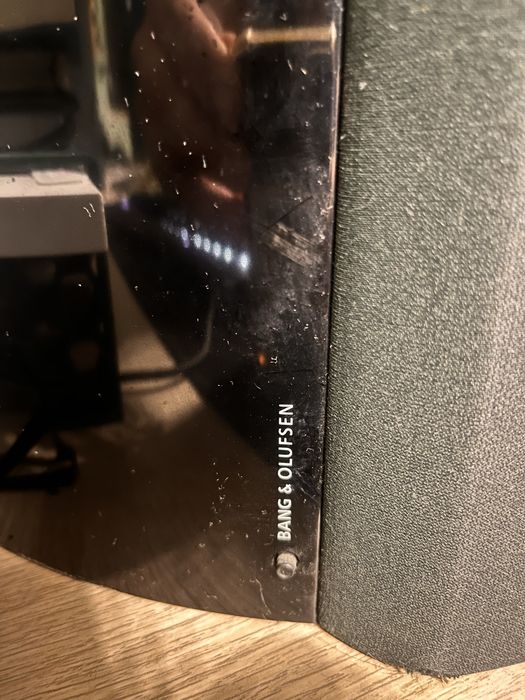 Colunas Bang & Olufsen (B&O) BeoLab 4000 Speakers