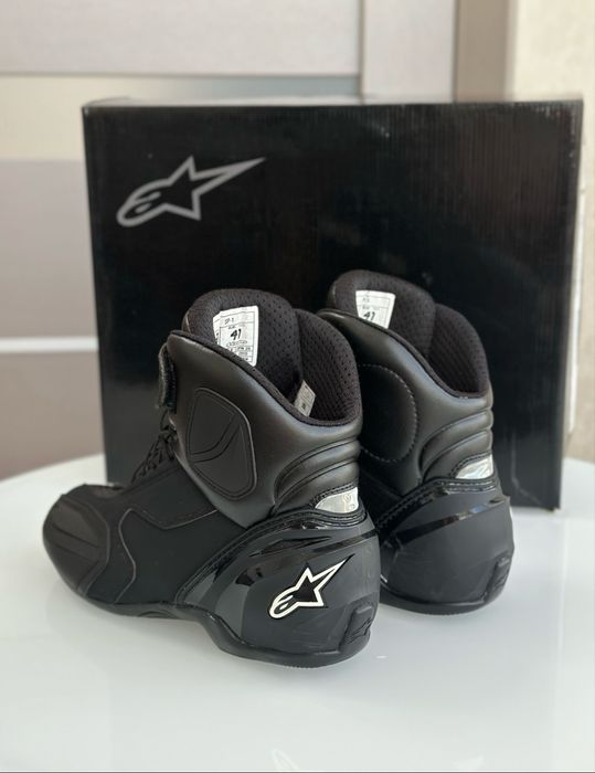Мотоциклетні черевики Alpinestars SP-1