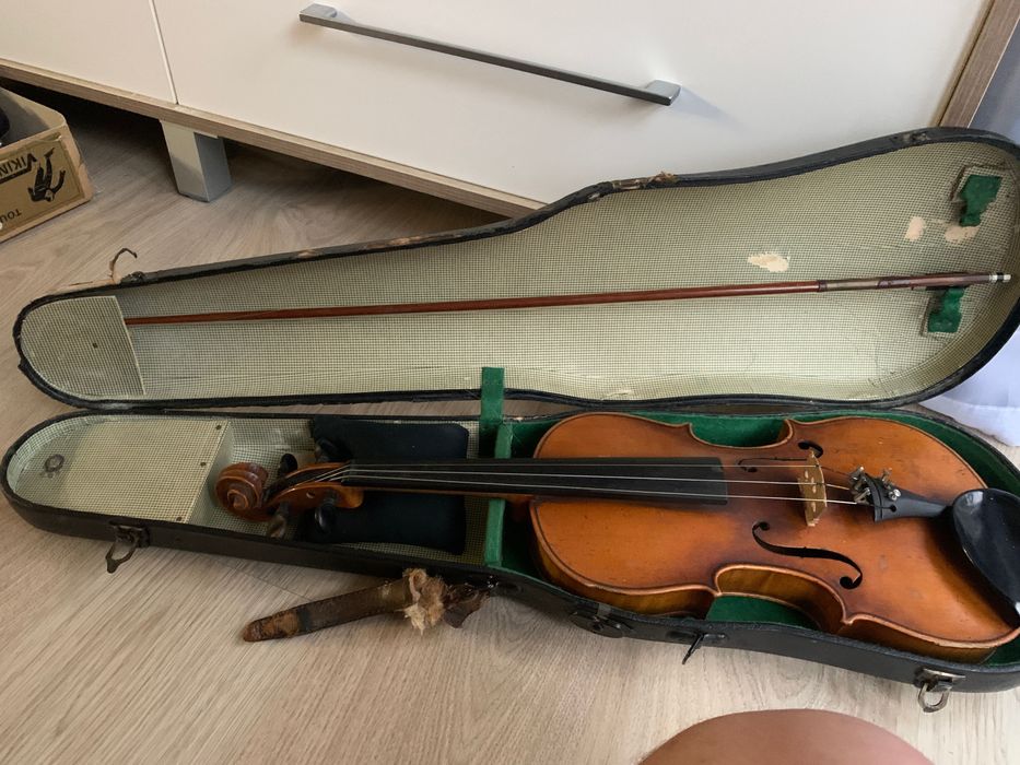 Skrzypce Antonius Stradivarius cremonensis kolekcjonerski futerał smyc