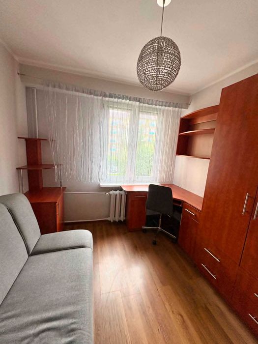 Sprzedam mieszkanie 3-pokojowe, 61m2, 1 piętro, ul.Kombatantów
