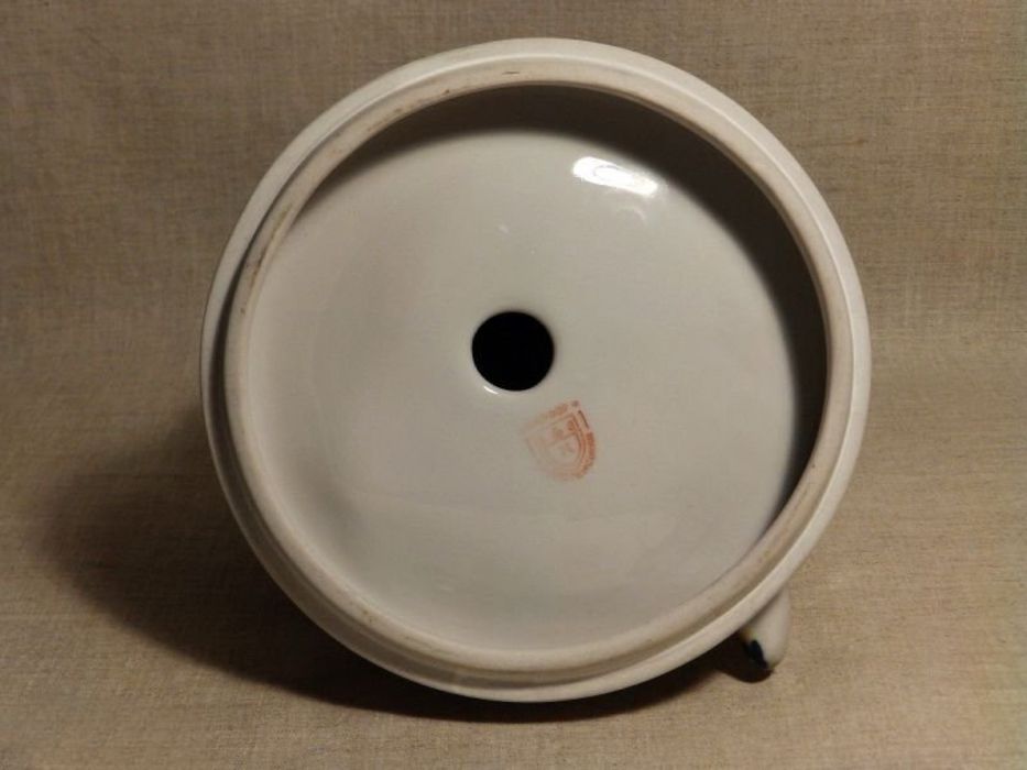 «КАЗАК МАМАЙ НА БОЧКЕ» Коростень авт. Трегубова скульптура фарфор СССР