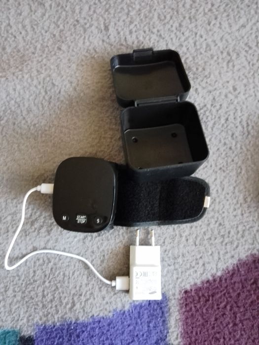 Продам  2 тонометра  на запястье