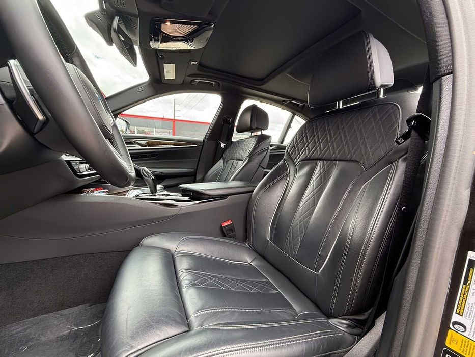 BMW 550i xDrive      2020