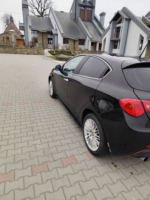 Alfa Romeo Giulietta Alfra Romeo Giulietta 2012 1.6 105KM ANGLIK