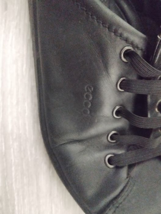 Buty młodzieżowe skórzane rozmiar 40-39