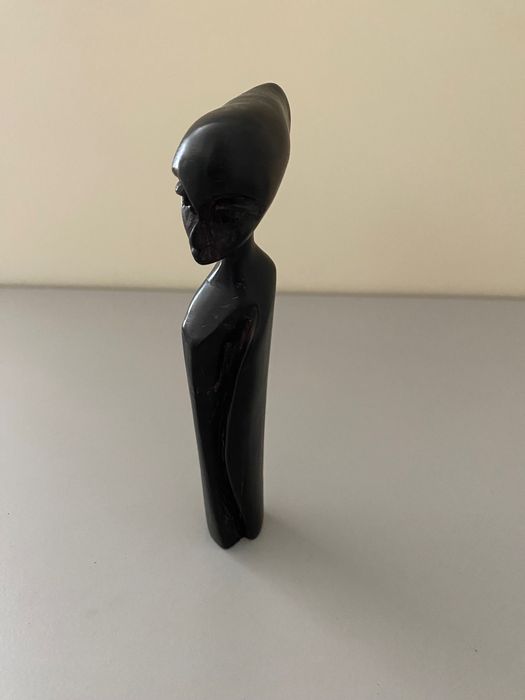 Escultura de madeira, Ndlozy, Moçambique