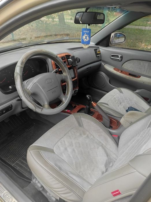 KiA magentis 2002