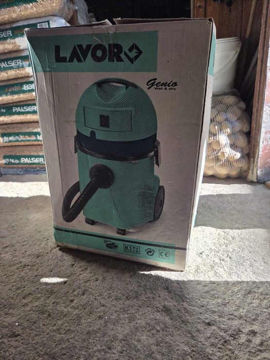 Aspirador Lavor industrial novo