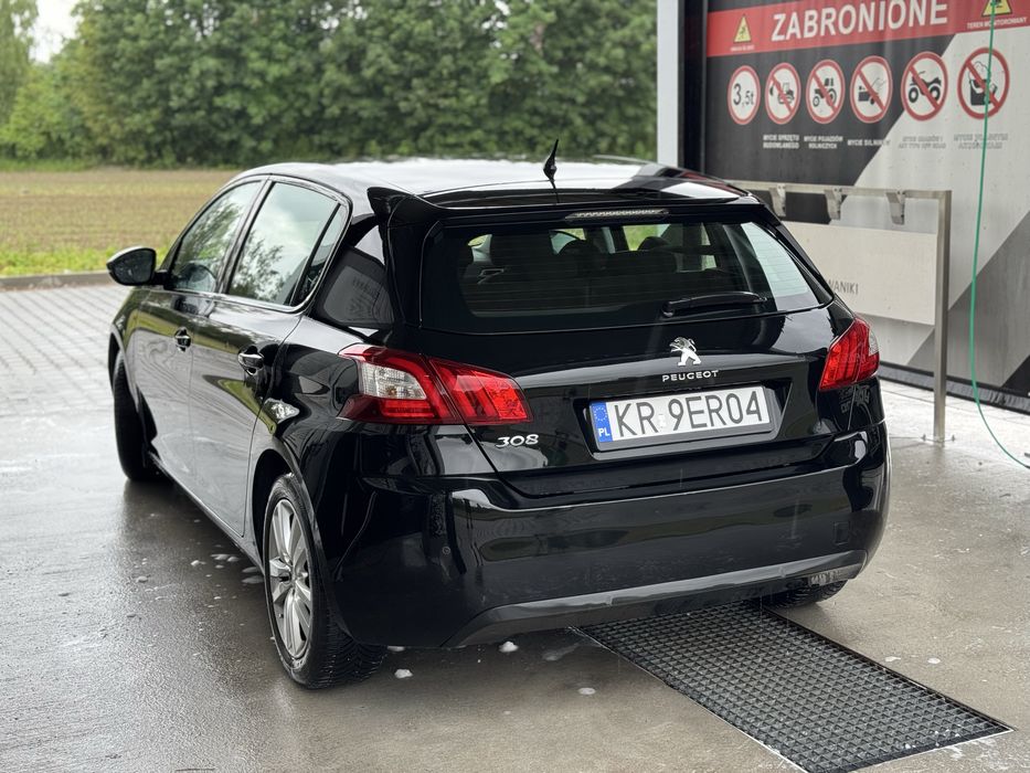 Peugeot 308 T9 2016r. 1.6 HDI
