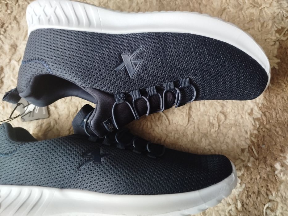 Buty sportowe męskie rozmiar 45 Nowe