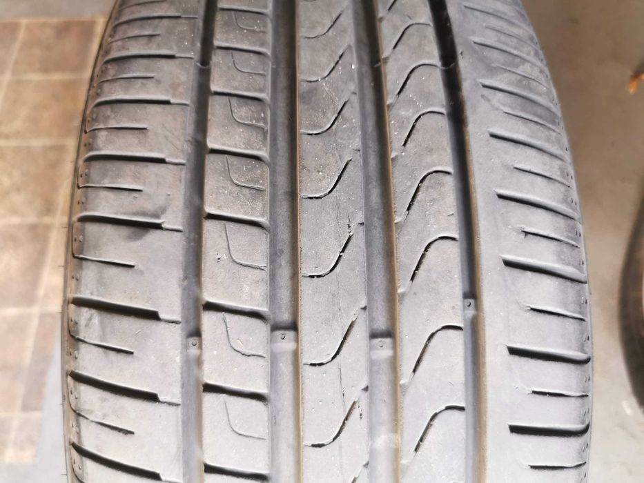 Opona letnia Pirelli Cinturato P7 235/40 R19 - 2022r.