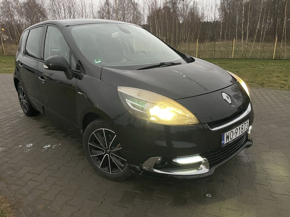 Renault Scenic 1.6dci 130km BOSE, nawigacja, bluetoth, grzane fotele