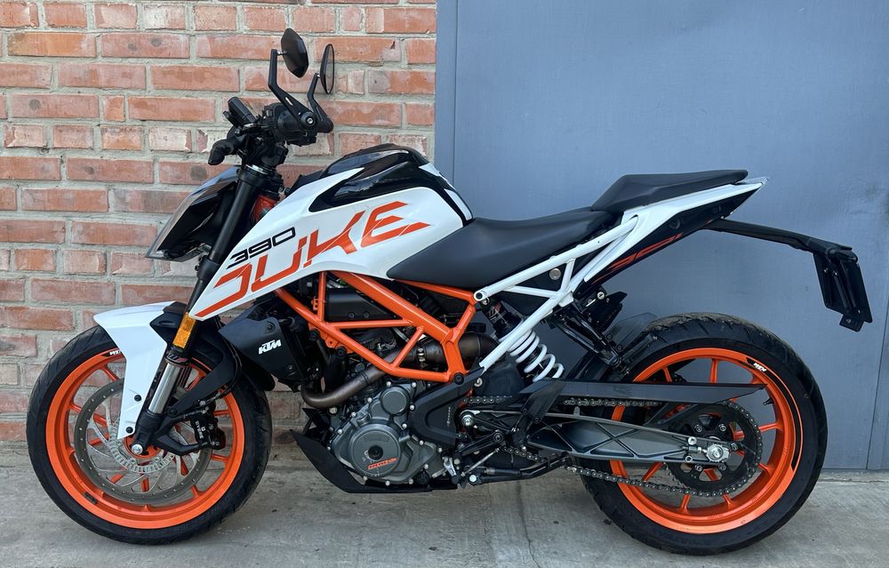 Ktm duke 390 2020