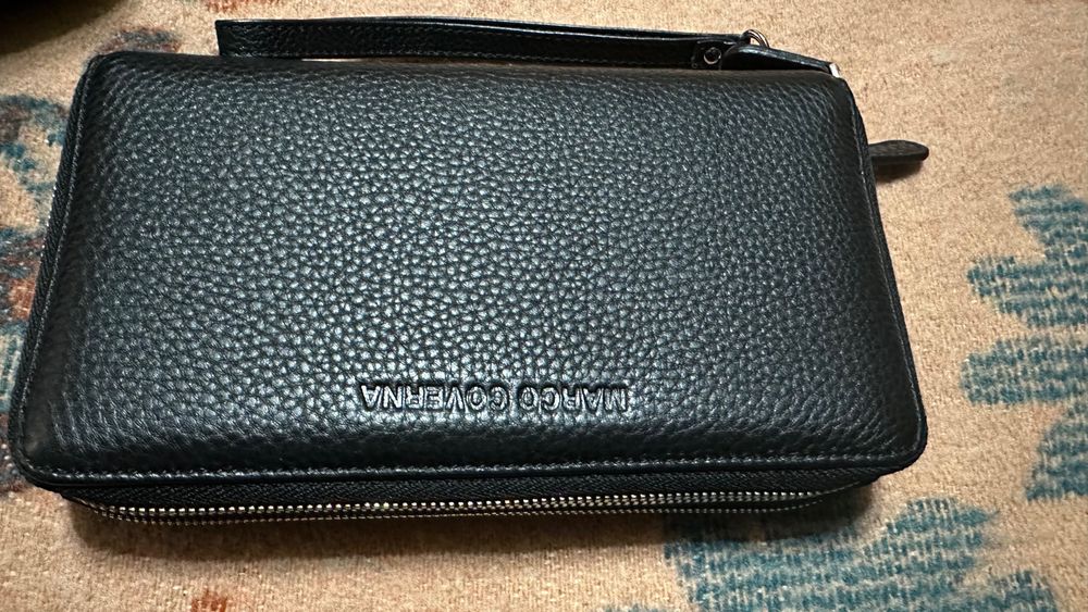 Продам барсетку кожаную