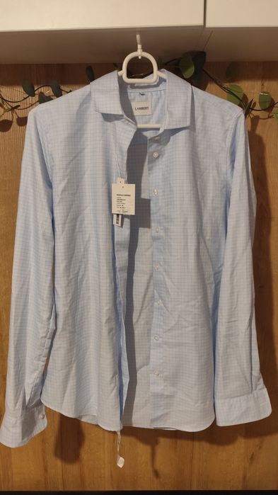 Koszula w niebieską kartę